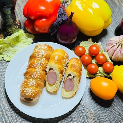 Сосиска в тесте в Чайхана азиа шаурма по цене 140 ₽