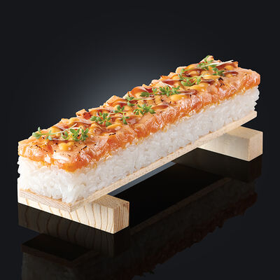 Box-roll с лососем в Якитория по цене 477