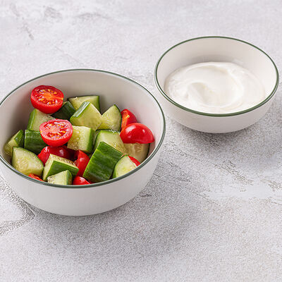 Овощной салат в Шоколадница по цене 260 ₽