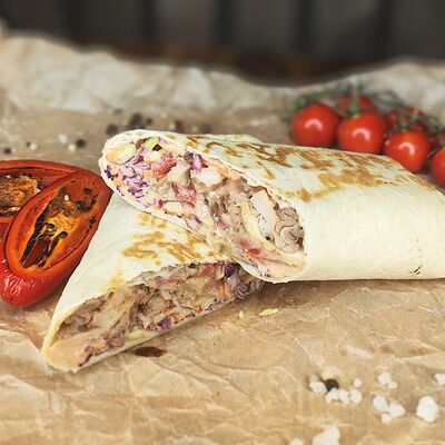 Чикен твист в Биг Хот-дог по цене 440 ₽