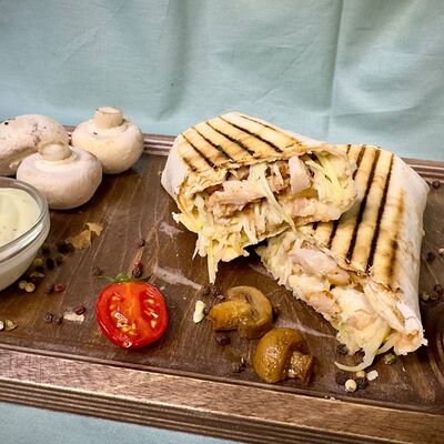 Шаурма Грибная в Донер Хаус по цене 520 ₽