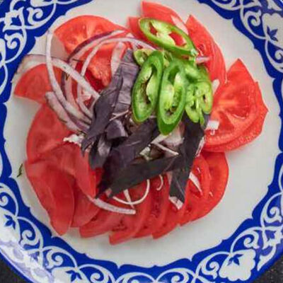 Салат Ачук-чучик в Чайхана Айва по цене 399 ₽