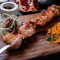 Шашлык из cвинoй шеи в Шашлычная 