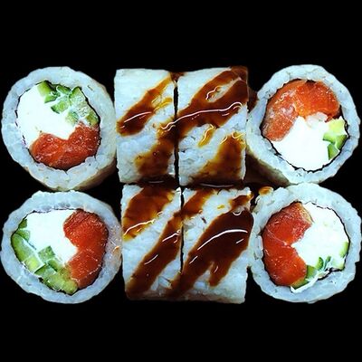 Урумаки с лососем в Путь ролла по цене 560 ₽