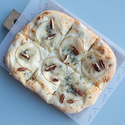 Пицца Груша-горгонзола в Pioner по цене 1130 ₽