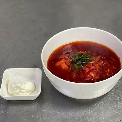 Борщ в Чайхона Ош Сити по цене 335 ₽