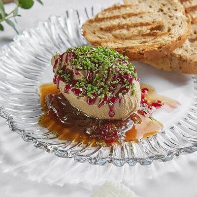 Паштет из куриной печени с луком конфи в Ribambelle по цене 790 ₽