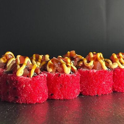 Тартар с тунцом в Avokado sushibar по цене 770 ₽