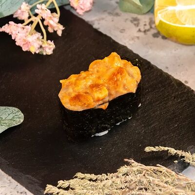 Гункан с угрём острый в Тайфун по цене 99