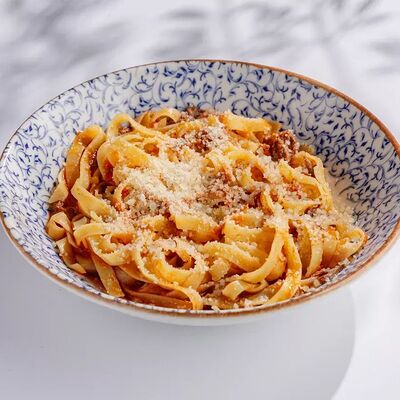 Тальятелле с говяжьими щёчками в Vinch по цене 900 ₽