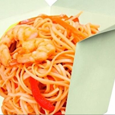 Лапша Вок с креветками и овощами в Wok & Sushi по цене 755 ₽
