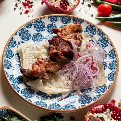 Шашлык из свинины в Бакладжан по цене 560 ₽