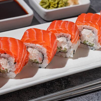 Филадельфия с креветкой в Msushi по цене 1050 ₽