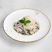 Паста с курицей и грибами в Cafecafe