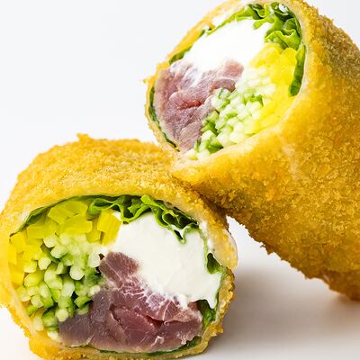 Спринг ролл хот с тунцом в Вкусно разно по цене 615 ₽