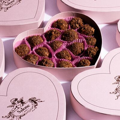 Трюфельные конфеты Salone в Salone pasta & bar по цене 4500 ₽