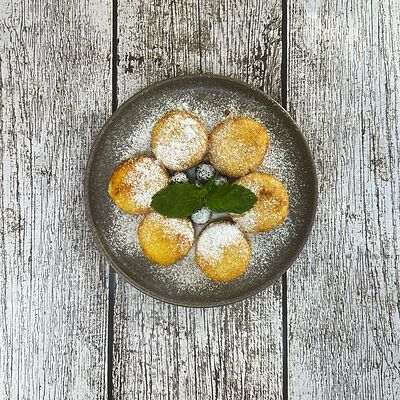 Сырники классические в Луна Рыба по цене 275 ₽