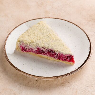 Пирог с брусникой в RestikVam по цене 380 ₽