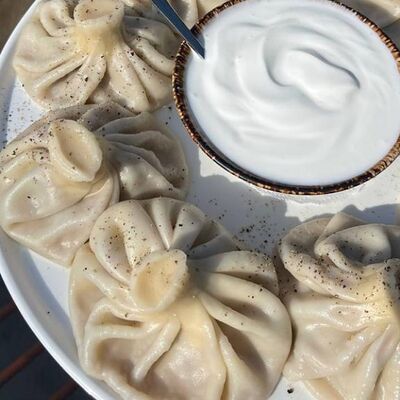 Хинкали с сёмгой и креветками в Маск по цене 1130 ₽