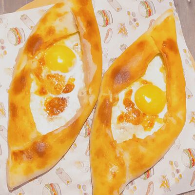 Хачапури по-аджарски в Izmir по цене 380 ₽