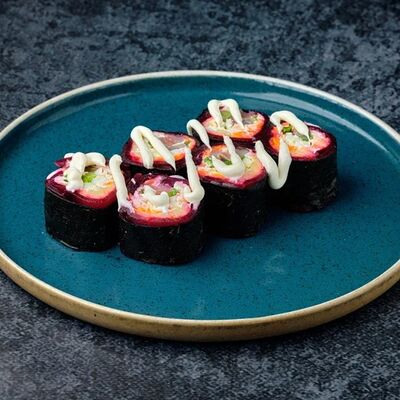 Ролл Селедка под шубой в Mesto Sushi & Grill по цене 560