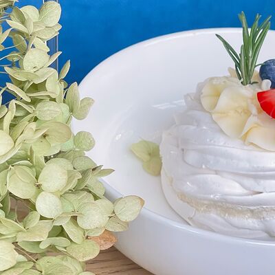 Десерт Павловав Pellegrino по цене 375 ₽