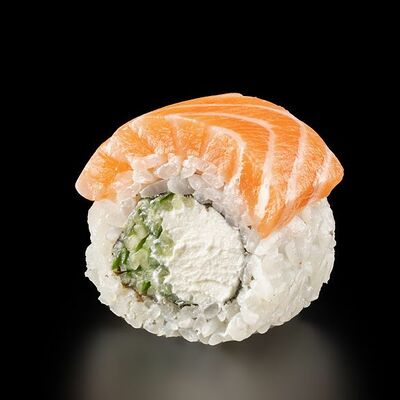 Ролл Сливочный лосось Xl в Sushi Top по цене 790 ₽