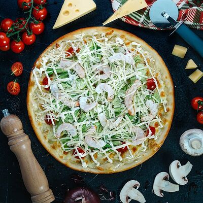 Цезарь с креветкой малая в Argo по цене 624 ₽