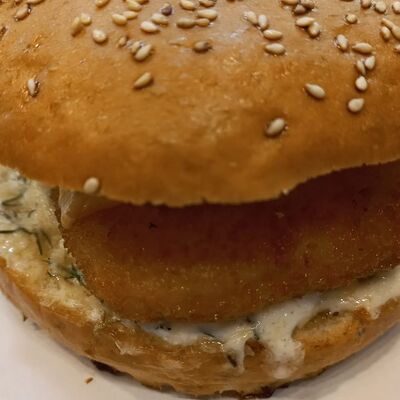 Чикенбургерв Кондитерская-пекарня Смайлик по цене 185 ₽