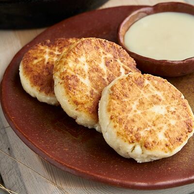 Сырники со сметаной в Толстый Goose по цене 380 ₽