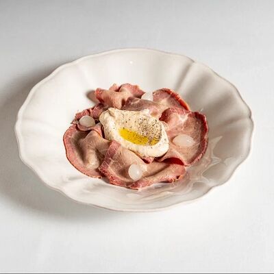 Вителло тоннато в ROMO по цене 995 ₽