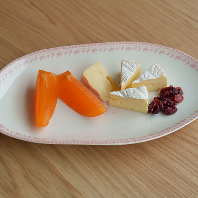 Сыр бри в Salt по цене 450 ₽