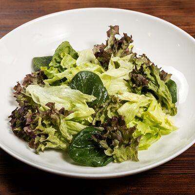 Микс листьев салата в Трактир Колесо по цене 308 ₽