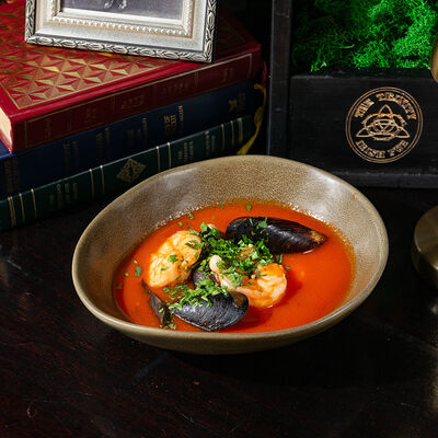 Пряный суп с морепродуктами в Ирландский паб Тринити по цене 790 ₽