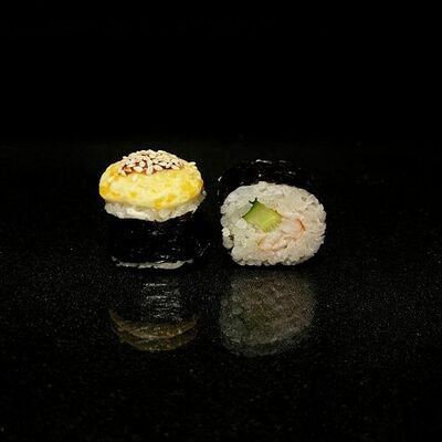 Ролл Запеченный Эби в Bonito sushi по цене 419 ₽