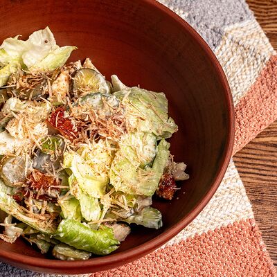 Салат с куриным шашлыком в Нино по цене 510 ₽