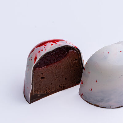 Янд. Трюфель вишня тёмный шоколад в NoSugar bakery по цене 286 ₽