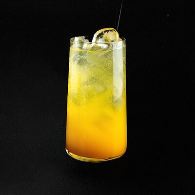 Безалкогольный лимонад манго-маракуйя в Loft по цене 400 ₽