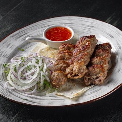 Люля-кебаб говяжийв Мёд по цене 510 ₽