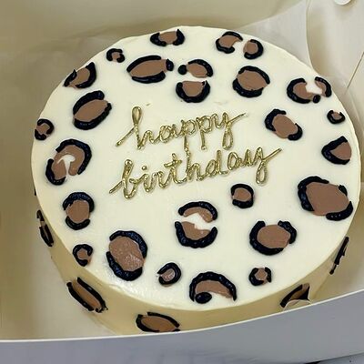 Бенто-торт леопардовый в Кондитерский дом Медовый по цене 1845 ₽