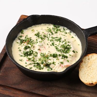 Сковородка со сливочными морепродуктами в Барбарис по цене 560 ₽