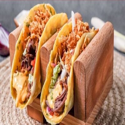 Такос с рваной говядиной в Tacos по цене 273 ₽