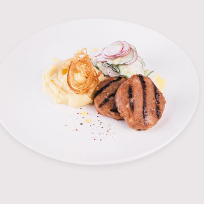 Бабушкины котлетки в Самое популярное кафе по цене 280