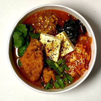 Кимчи Рамен со свининойв Умами по цене 750 ₽