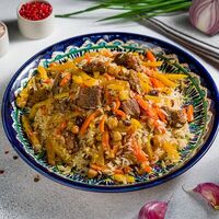 Узбекский плов для компании в Чайхана Узбекская Кухня