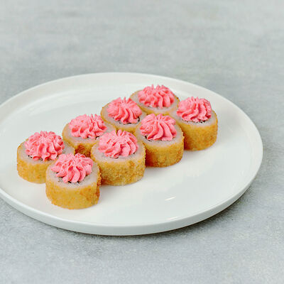 Горячая Лава с лососем в Мэджик ролл по цене 829 ₽