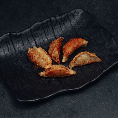 Гёдза креветка с крабомв Мацумото по цене 430 ₽