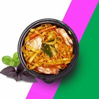 Wok с креветками и овощами в Фудзи