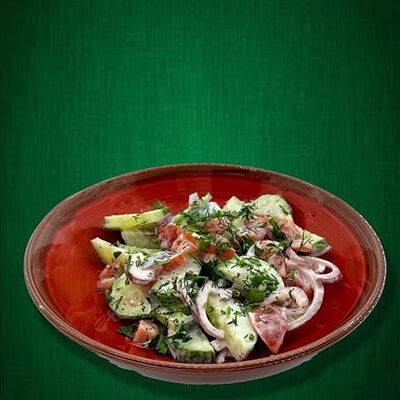 Весенний салат с майонезом в Дача по цене 280 ₽