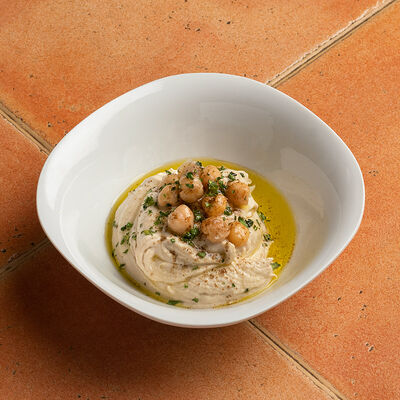 Хумус в Кафе Аль-карамарабская кухня по цене 390 ₽